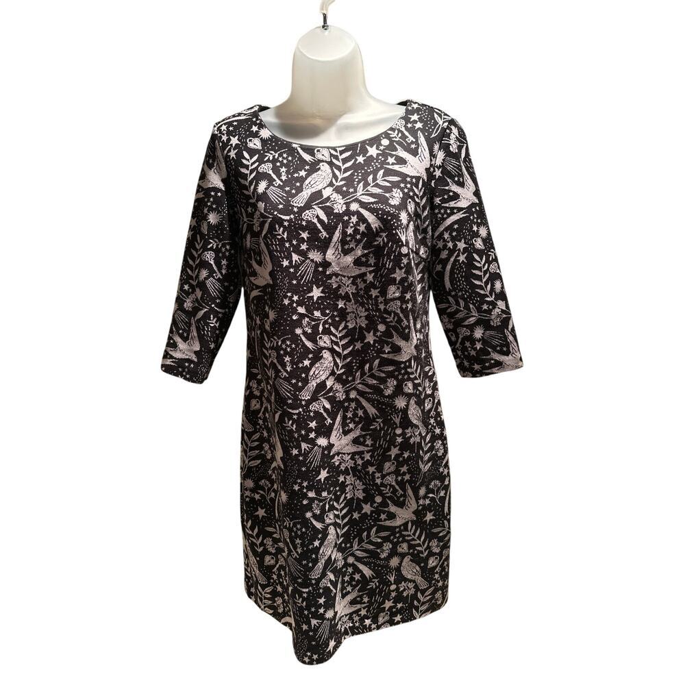 Boden Whimsical Bird of Paradise and Star Jacquard Knit Dress Black White Nature